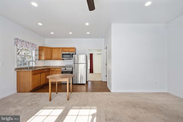 24 GIBSON DR, Fredericksburg, VA 22406