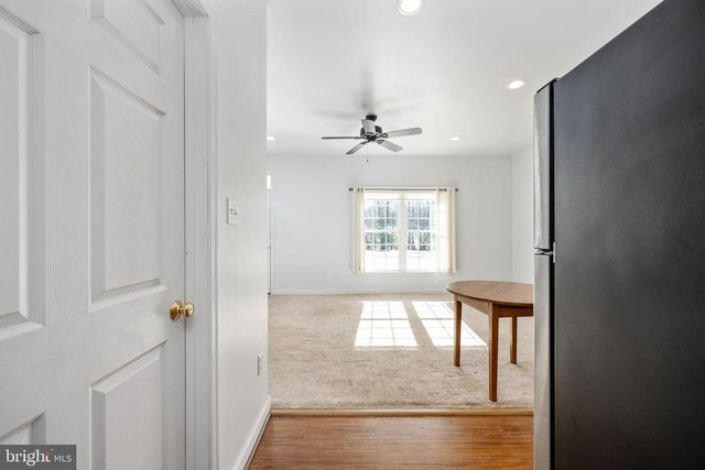 24 GIBSON DR, Fredericksburg, VA 22406