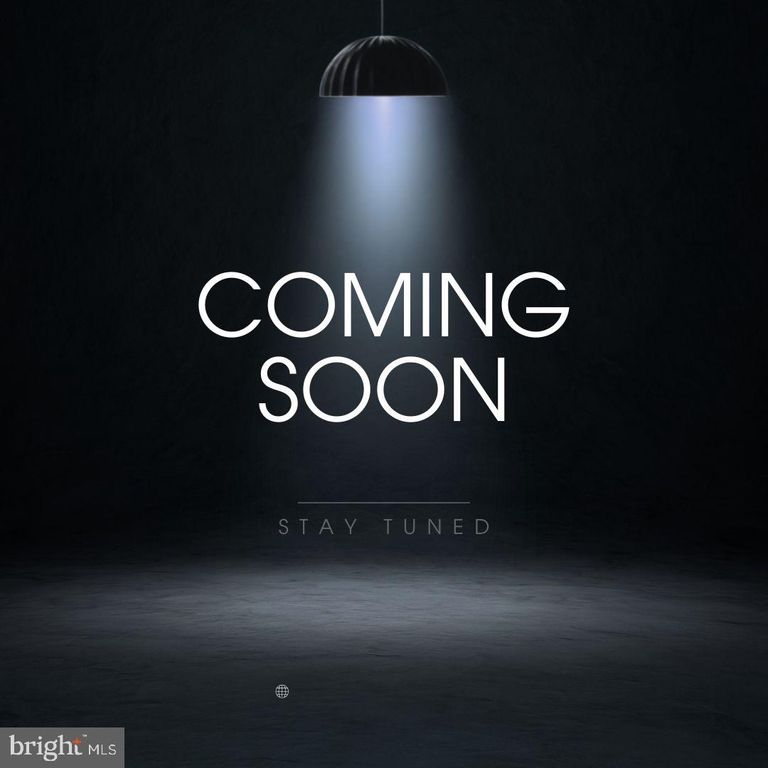 24 GIBSON DR, Fredericksburg, VA 22406