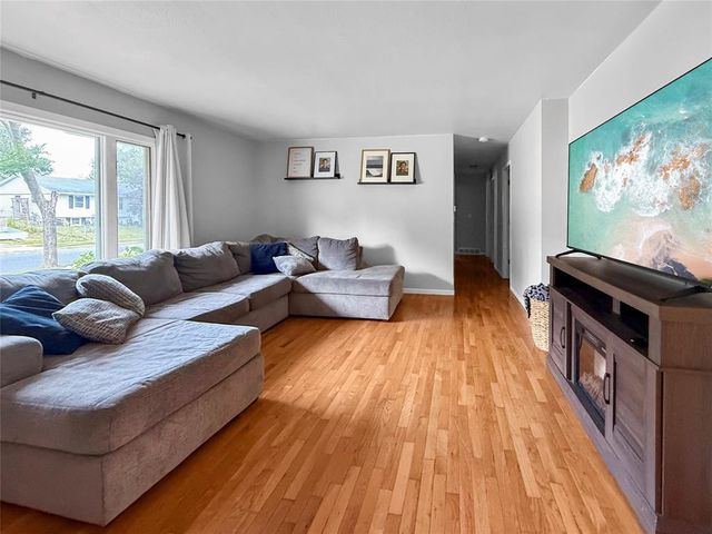 2905 Solem Lane, Eau Claire, WI 54703