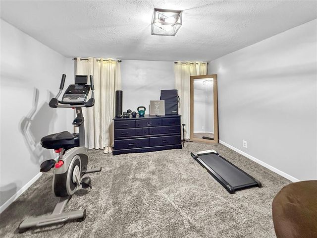2905 Solem Lane, Eau Claire, WI 54703