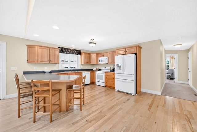 34 Gloria Drive, Westfield, MA 01085