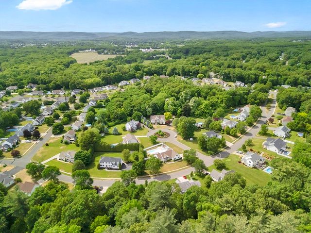 34 Gloria Drive, Westfield, MA 01085