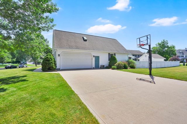 34 Gloria Drive, Westfield, MA 01085