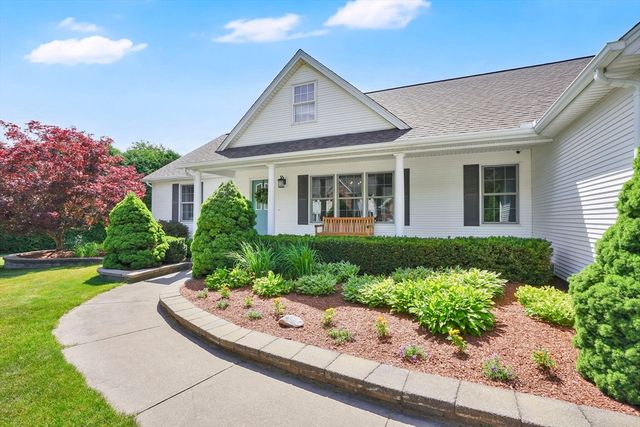 34 Gloria Drive, Westfield, MA 01085