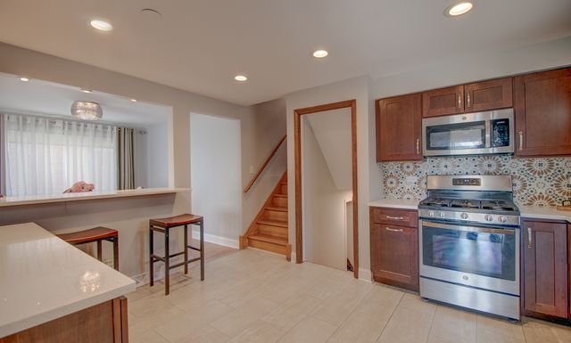 648 Saginaw Avenue, Calumet City, IL 60409