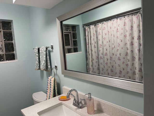 648 Saginaw Avenue, Calumet City, IL 60409