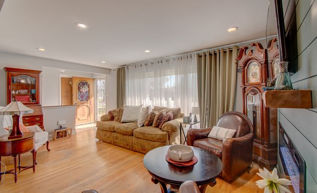 648 Saginaw Avenue, Calumet City, IL 60409