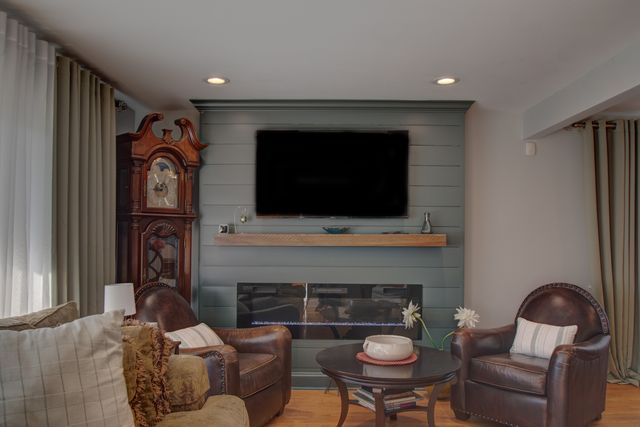 648 Saginaw Avenue, Calumet City, IL 60409