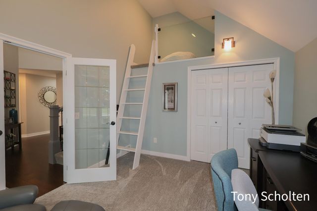 6054 Summerhill Drive, Georgetown Twp, MI 49426