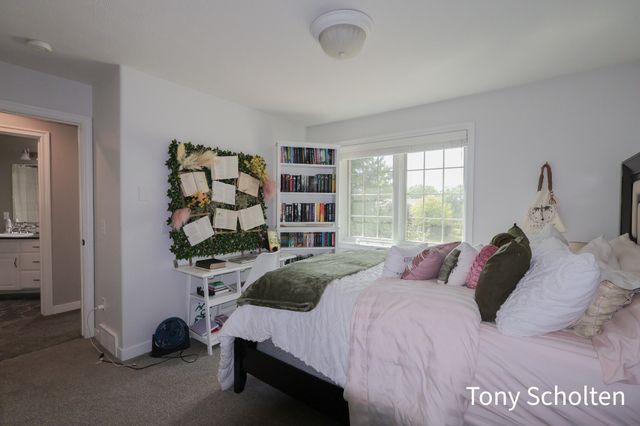 6054 Summerhill Drive, Georgetown Twp, MI 49426