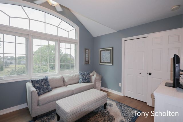 6054 Summerhill Drive, Georgetown Twp, MI 49426