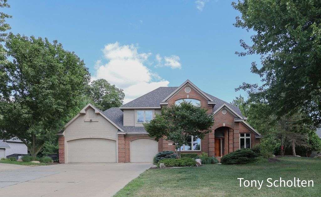 6054 Summerhill Drive, Georgetown Twp, MI 49426