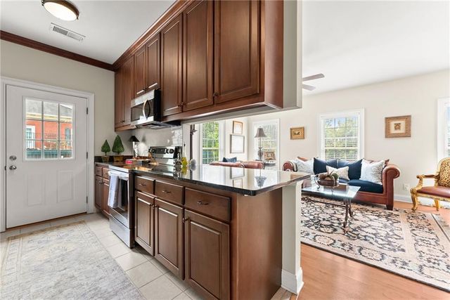 2507 Terrace NW View, Gainesville, GA 30501