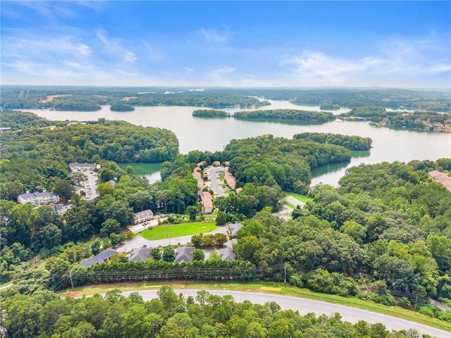 2507 Terrace NW View, Gainesville, GA 30501