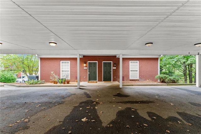 2507 Terrace NW View, Gainesville, GA 30501