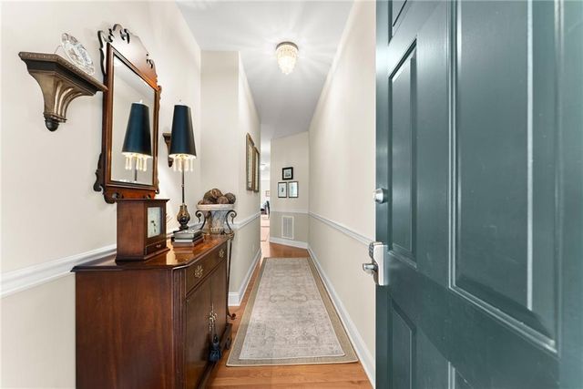 2507 Terrace NW View, Gainesville, GA 30501