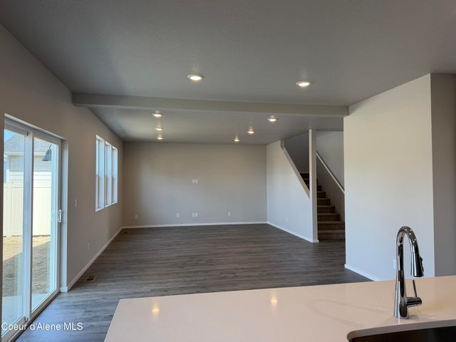 4859 W Homeward Bound Blvd, Coeur D'alene, ID 83815