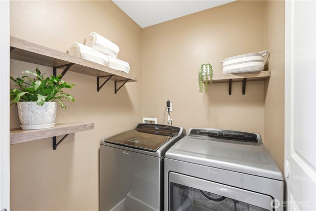 2773 NE Magnolia Street, Issaquah, WA 98029