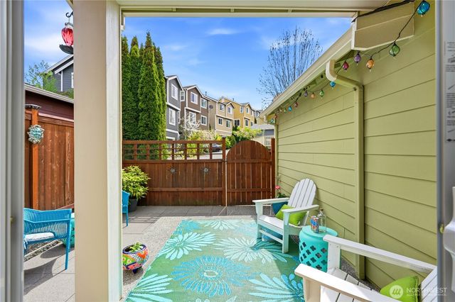 2773 NE Magnolia Street, Issaquah, WA 98029