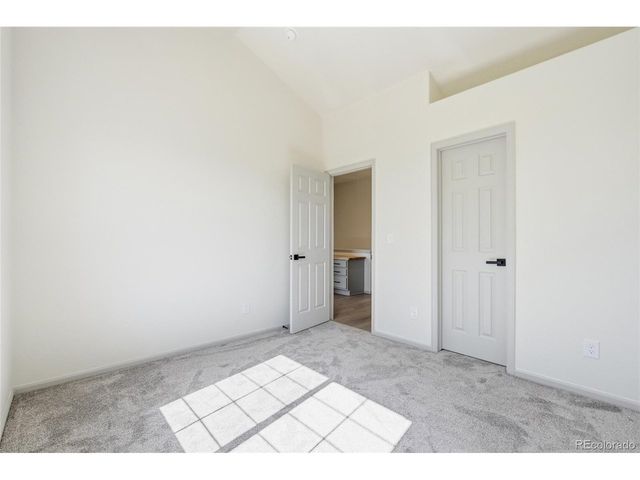160 Granby Way C, Aurora, CO 80011