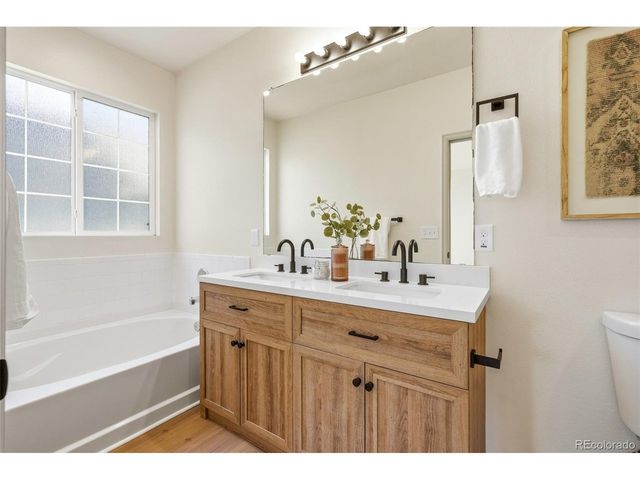 160 Granby Way C, Aurora, CO 80011