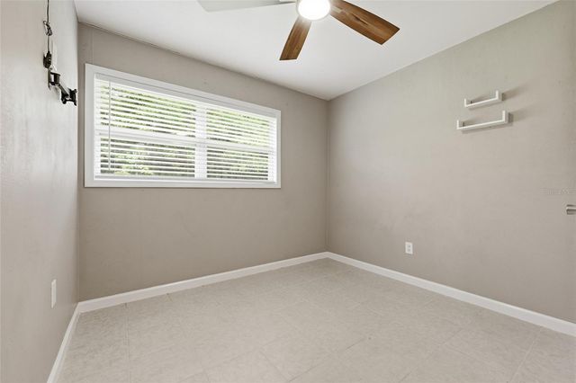12471 SW TUSTENUGGEE AVENUE, Fort White, FL 32038