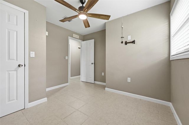12471 SW TUSTENUGGEE AVENUE, Fort White, FL 32038