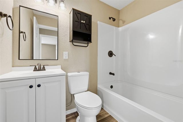 12471 SW TUSTENUGGEE AVENUE, Fort White, FL 32038