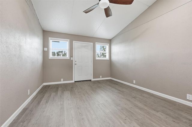 12471 SW TUSTENUGGEE AVENUE, Fort White, FL 32038