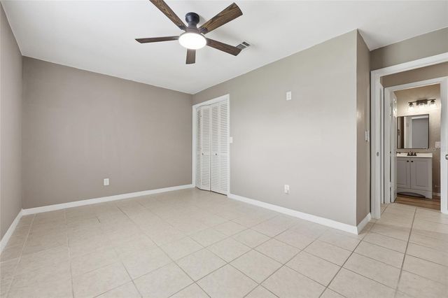 12471 SW TUSTENUGGEE AVENUE, Fort White, FL 32038