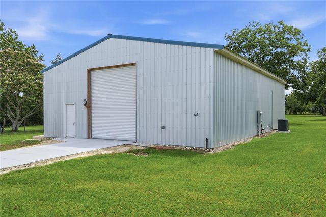12471 SW TUSTENUGGEE AVENUE, Fort White, FL 32038
