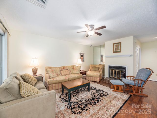 187 Tri Vista Drive, Lake Junaluska, NC 28745