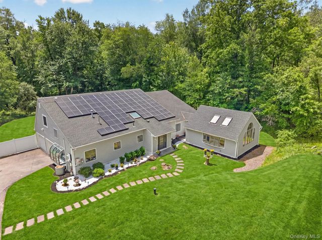 194 S Mountain Road, New City, NY 10956
