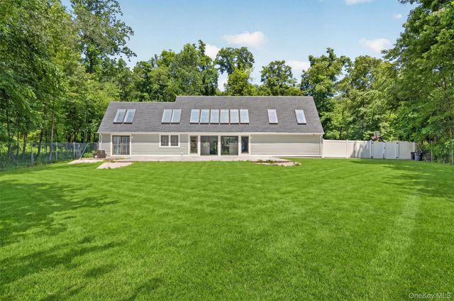 194 S Mountain Road, New City, NY 10956