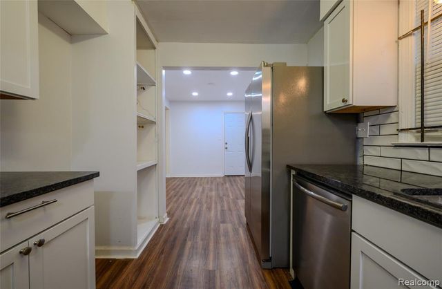 14720 E State Fair Street, Detroit, MI 48205