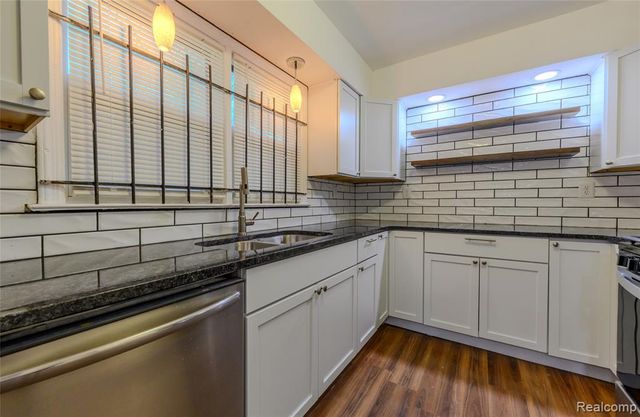 14720 E State Fair Street, Detroit, MI 48205