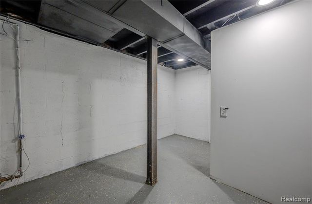 14720 E State Fair Street, Detroit, MI 48205