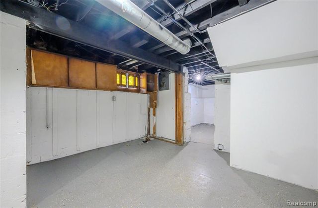 14720 E State Fair Street, Detroit, MI 48205