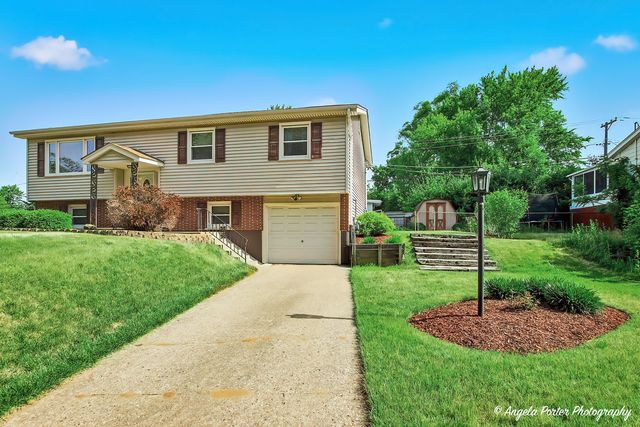 2208 Algonquin Road, Fox River Grove, IL 60021