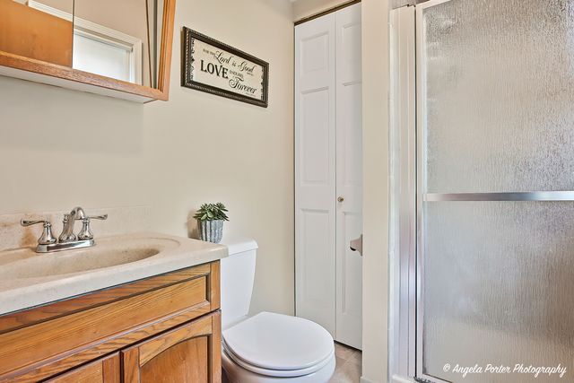 2208 Algonquin Road, Fox River Grove, IL 60021