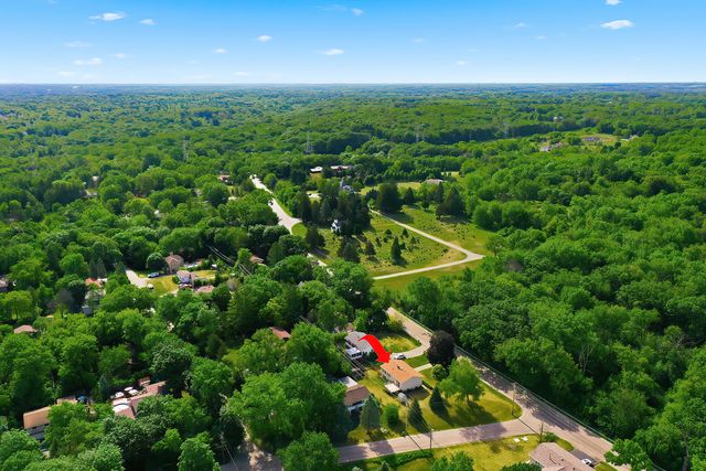 2208 Algonquin Road, Fox River Grove, IL 60021