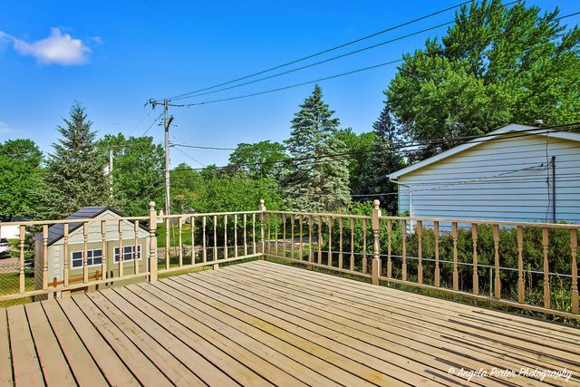 2208 Algonquin Road, Fox River Grove, IL 60021