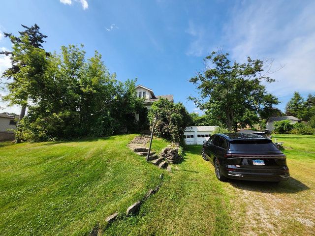 4816 Francisco Avenue, Downers Grove, IL 60515
