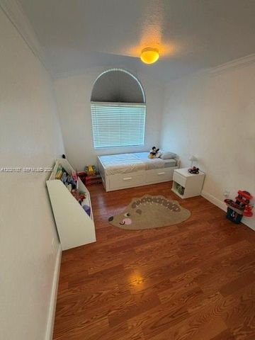 15780 SW 106th Ter 202, Miami, FL 33196