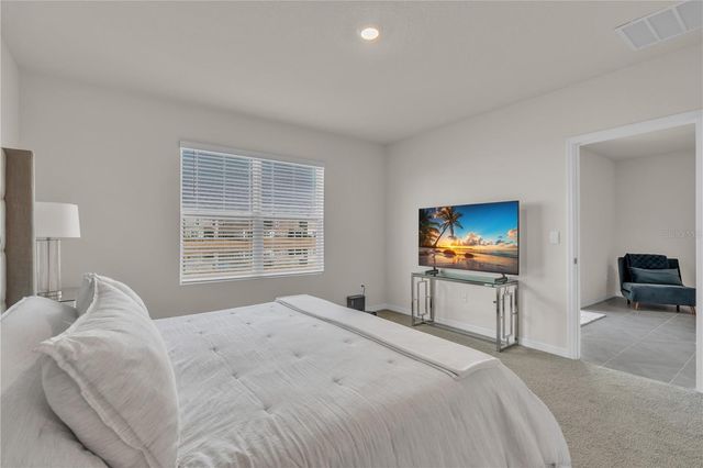 16905 YARD SPRING DRIVE, Bradenton, FL 34211