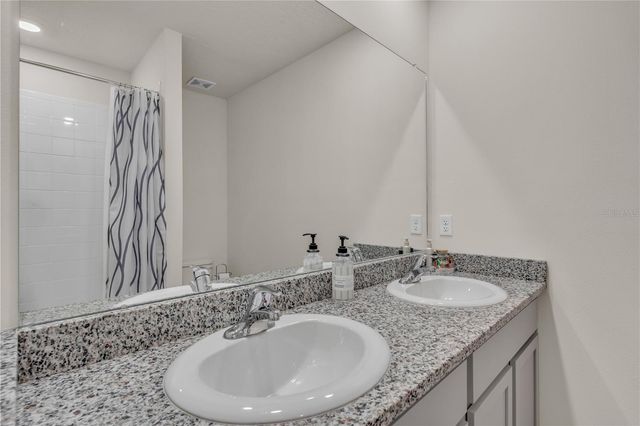 16905 YARD SPRING DRIVE, Bradenton, FL 34211