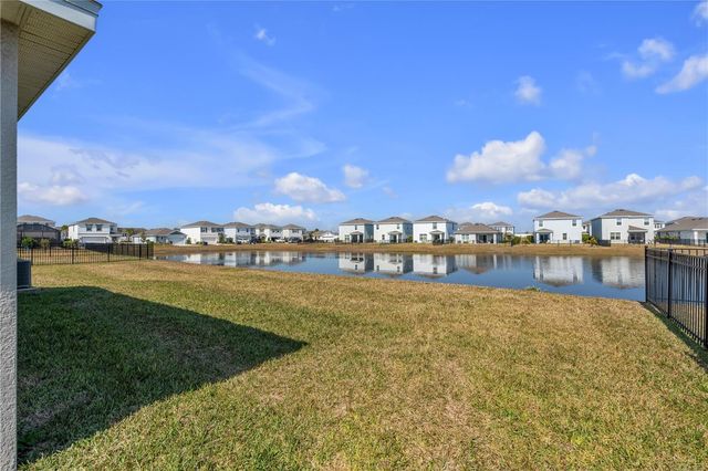 16905 YARD SPRING DRIVE, Bradenton, FL 34211