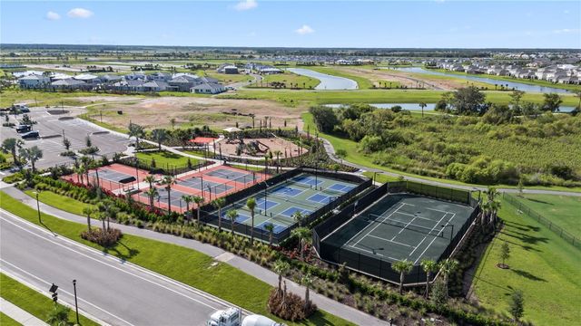 16905 YARD SPRING DRIVE, Bradenton, FL 34211