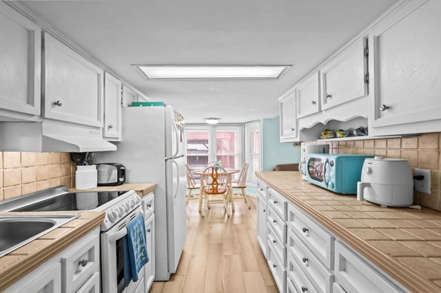 6001 - 1121 S Kings Hwy., Myrtle Beach, SC 29575